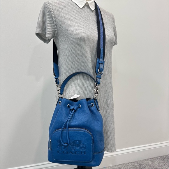 COACH Jes Sporty Drawstring Bucket Crossbody Satchel Bag With Horse And Carriage - Picture 4 of 13